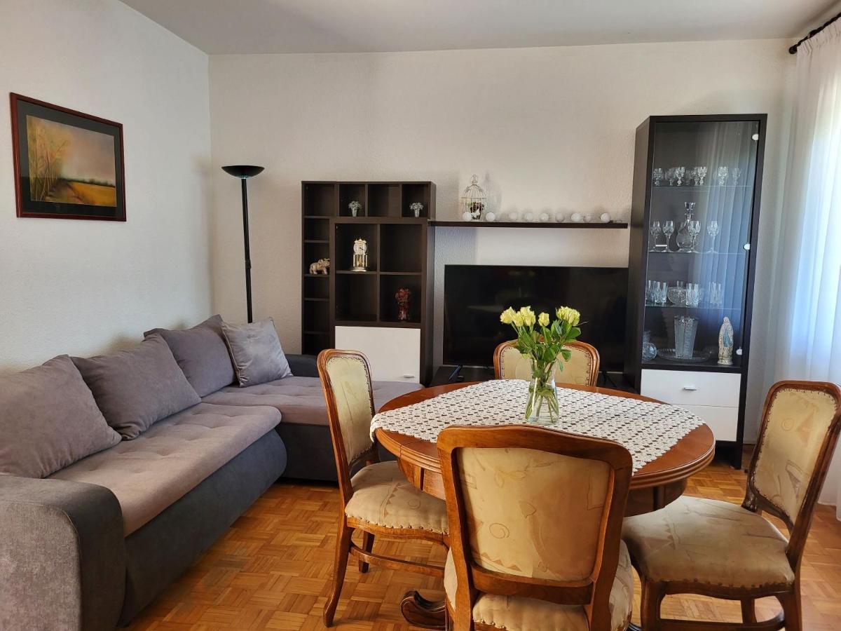 Apartments Gorana ノヴィ・ヴィノドロスキー エクステリア 写真