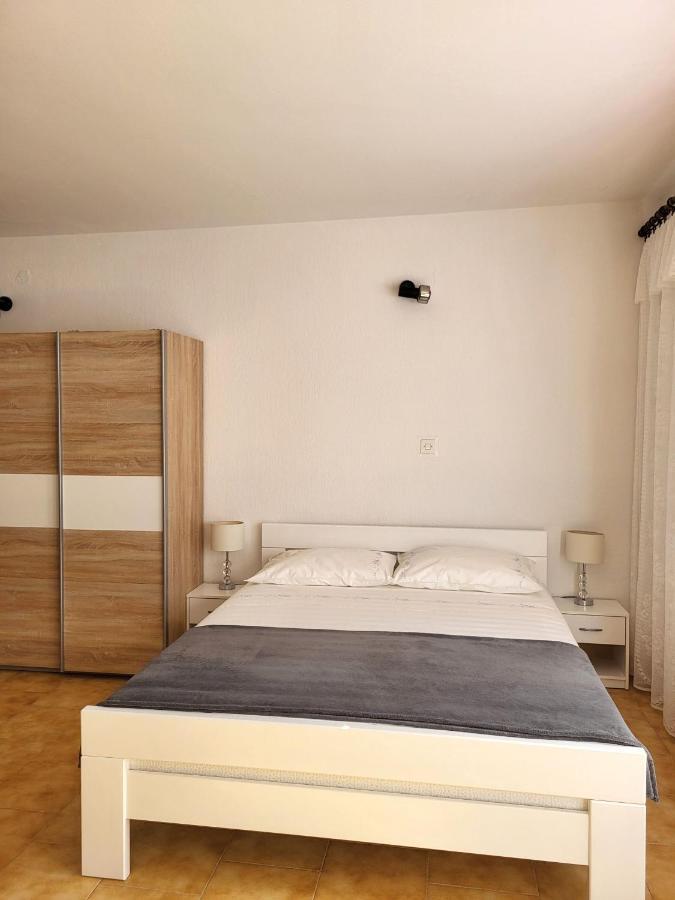 Apartments Gorana ノヴィ・ヴィノドロスキー エクステリア 写真